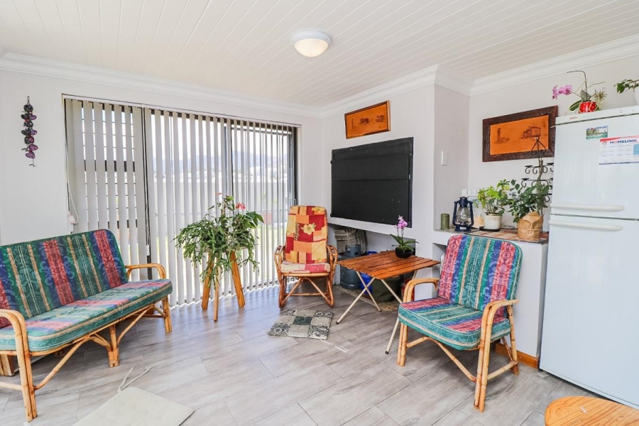 To Let 4 Bedroom Property for Rent in Admirals Park Western Cape